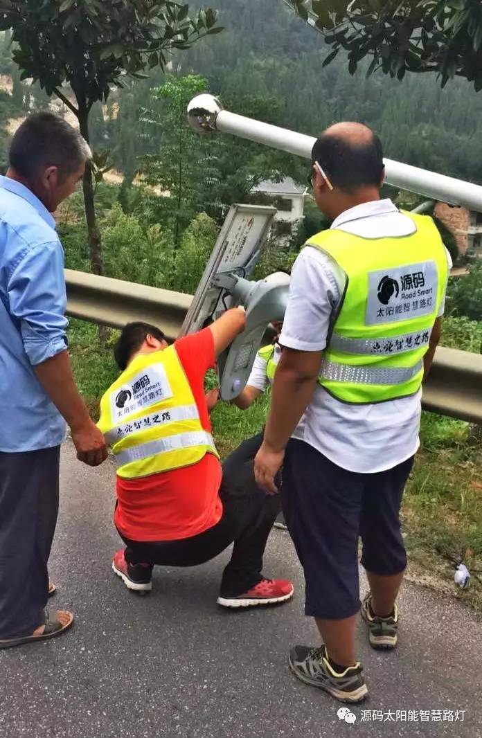 太陽(yáng)能路燈，太陽(yáng)能路燈廠(chǎng)家，太陽(yáng)能路燈價(jià)格，太陽(yáng)能平板燈，光伏照明，道路照明，助力新農(nóng)村建設(shè)，太陽(yáng)能路燈優(yōu)質(zhì)服務(wù)商